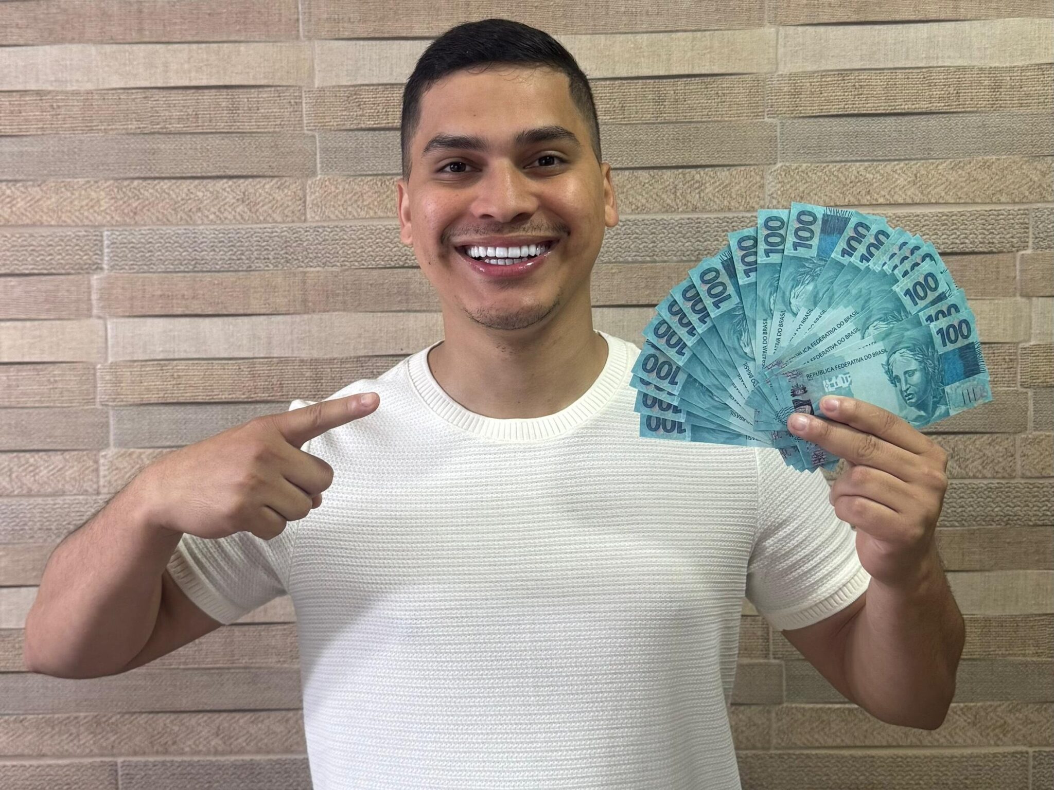 Participe do Sorteio de R$ 2.000 em Compras com Feehzero