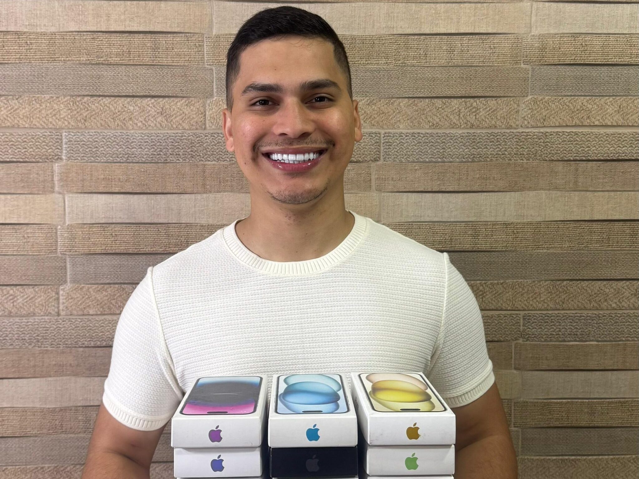 Como Participar do Sorteio de iPhone 15 com Feehzero